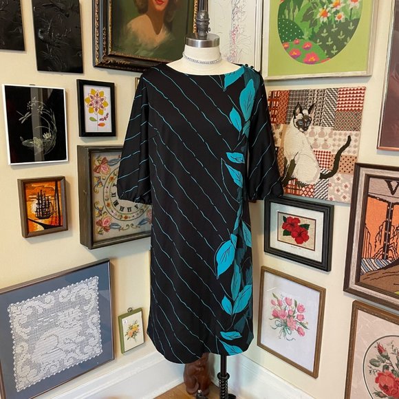 80s Vintage Black Midi Sheath Dress with Blue Green Leaves and Cropped Sleeves - Picture 2 of 7